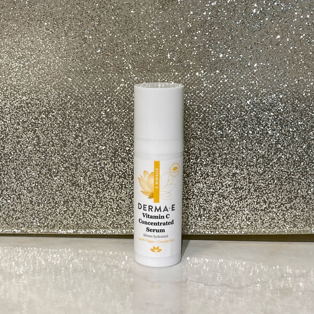 5 for $25 item 🌺 Mini Derma E Vitamin C Concentrated Serum